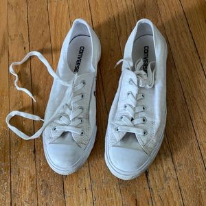 White Converse - Size 8.5
